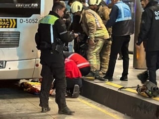 İstanbul Bahçelievler'de metrobüsün ayağını ezdiği kadın yaralandı