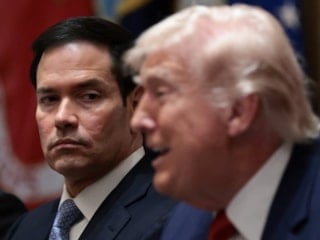 ABD Dışişleri Bakanı: İran'a saldırıları haftalar içinde tamamlamayı bekliyoruz