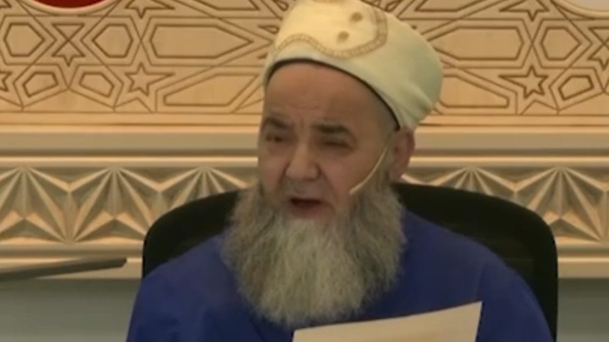 Cübbeli Ahmet Hoca'dan İçişleri Bakanı Çiftçi'ye dua