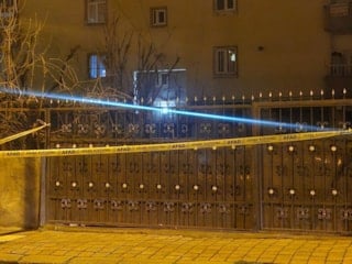 Diyarbakır’da kolonlarından ses gelen binadaki 51 kişi tahliye edildi