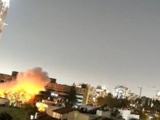 İran'ın füzeleri bir kez daha Demir Kubbe'yi deldi