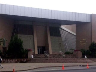 İzmir'de dolandırıcılık yapan 25 kişi yakalandı