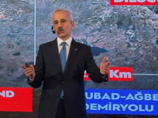 Abdulkadir Uraloğlu: Karadeniz’e demir yolu Samsun’dan Sarp’a uzanacak