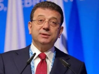Ekrem İmamoğlu'nun ekibi yapay zeka ile miting alanını kalabalık göstermeye çalıştı
