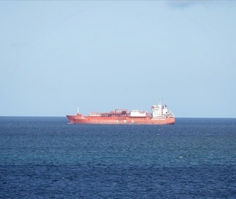 İran'dan Pakistan bandıralı 20 gemiye Hürmüz'den geçiş izni