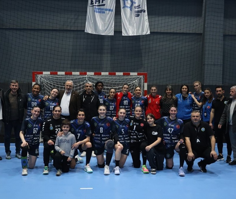 Bursa Büyükşehir Belediyespor, PAOK'u devirdi