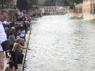 Balıklıgöl yeniden ziyaretçilerini ağırlıyor: Güneşli havada yoğunluk yaşandı