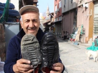 Amasya’da 50 yıldır iğne ve iplikle hayatını sürdüren usta: 'Ben Ermeni asıllı bir Türk milliyetçisiyim'