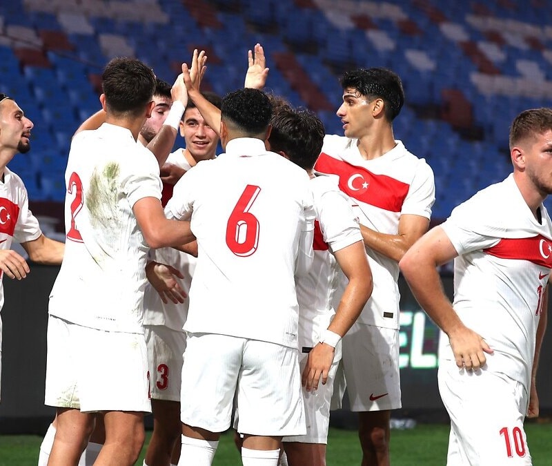 Ümit Milli Futbol Takımı'nın aday kadrosunda değişiklik gerçekleşti