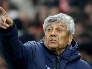İdmanda fenalaşan Mircea Lucescu, hastaneye kaldırıldı