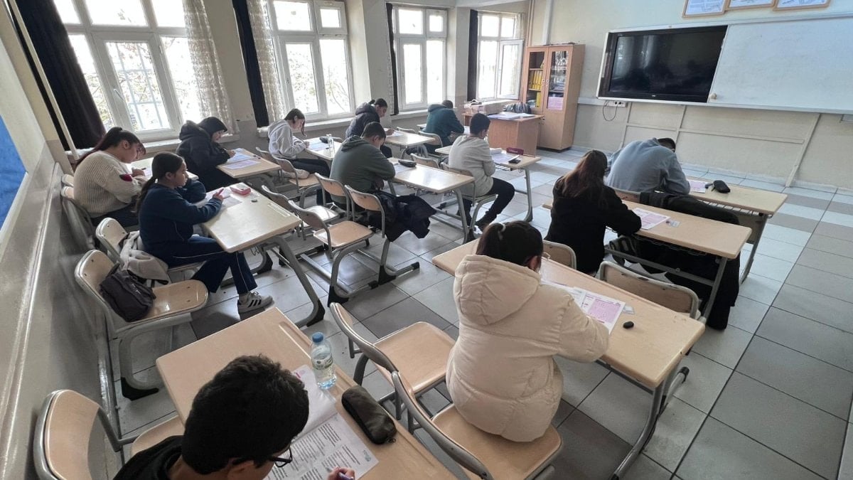 TÜGVA Kitap Kurdu yarışmasına rekor katılım: 360 bin öğrenci