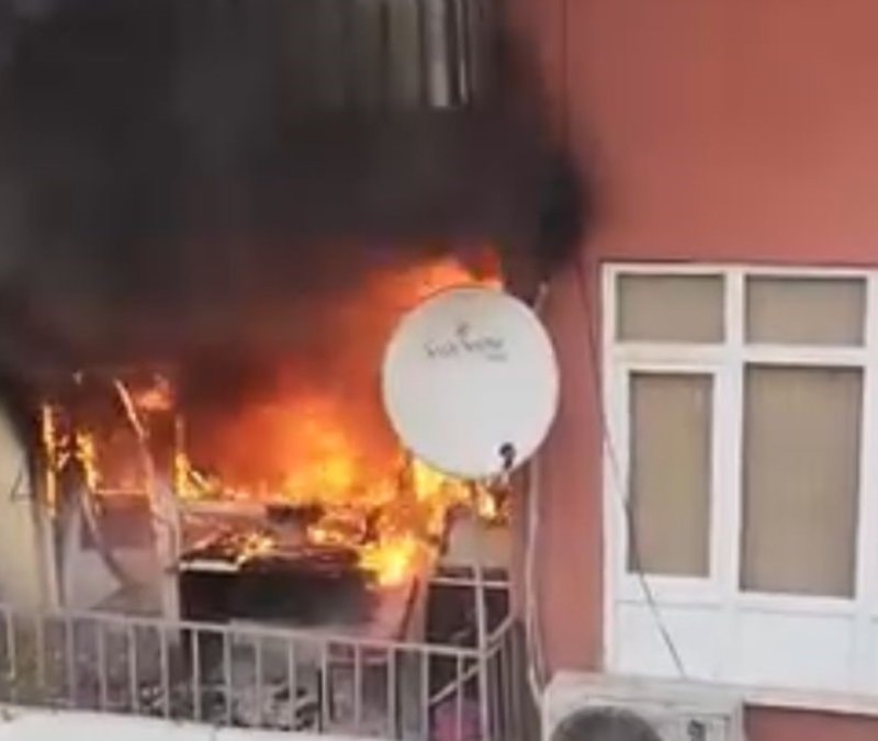 Kocaeli’de daire yangını: 4 kişi dumandan etkilendi