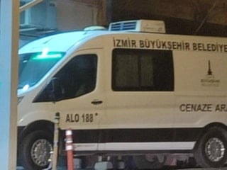 İzmir'de dereyi geçmeye çalışan motosikletli genç, hayatını kaybetti
