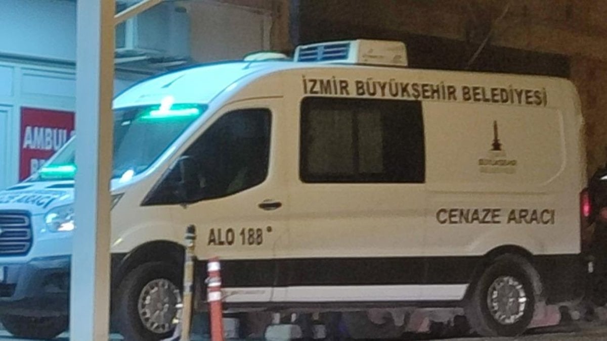 İzmir'de dereyi geçmeye çalışan motosikletli genç, hayatını kaybetti