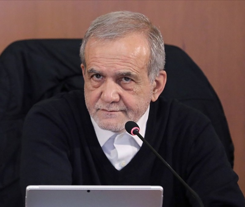 Pezeşkiyan: ABD'de halk, Amerikan demokrasisini yöneten İsrailli krallardan yoruldu