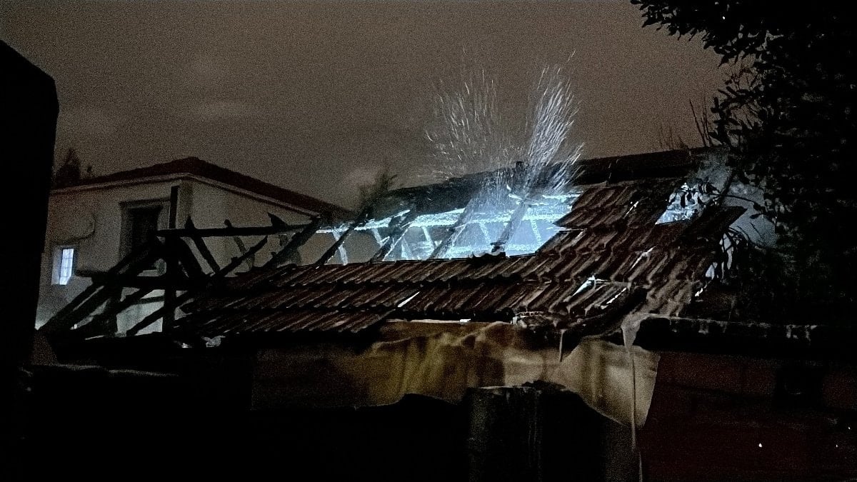 Sakarya'da müstakil evde çıkan yangın söndürüldü