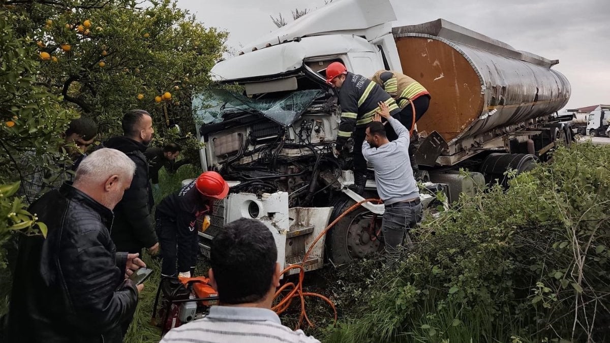 Hatay'da tanker narenciye bahçesine uçtu