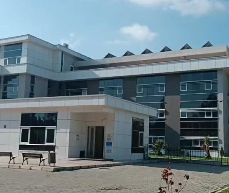 İzmir’de kayalıklar arasında terk edilmiş bebek cesedi bulundu