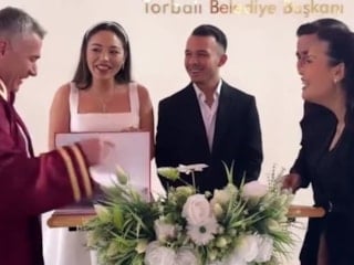 İzmir’de nikah töreninde şaka trafiği