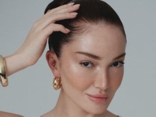 Sosyal medya fenomeni Danla Bilic göğüs implantlarını çıkarttı