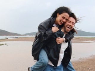 Özgü Kaya, sevgilisi Murat Dalkılıç'a hamur açtı