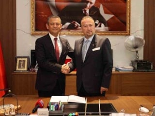 Özkan Yalım'ın CHP üyeliği askıya alındı, disipline sevk edildi