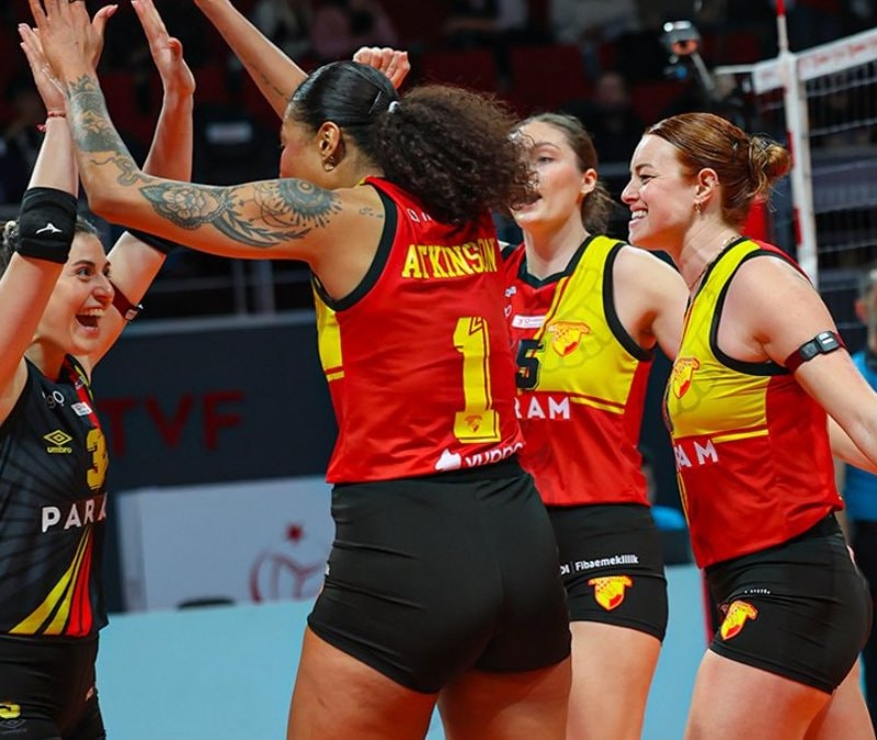 Göztepe'de 11 voleybolcuyla yollar ayrıldı