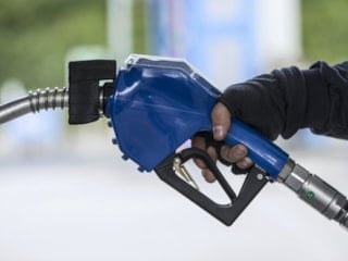 Akaryakıta zam yolda: Motorin 80 lirayı aşacak