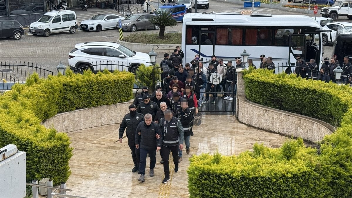 Marmaris Belediyesi'nde rüşvet ağı çökertildi: 4 şüpheli tutuklandı