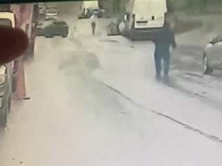 İstanbul'da eşiyle ilişkisi olan şahsı vurup kaçtı