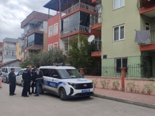Antalya'da kendisinden haber alamayan adam evinde ölü bulundu