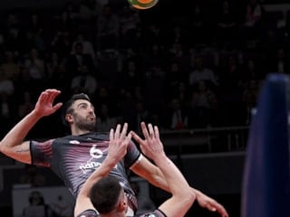 Ziraat Bankkart, Asseco Resovia'ya set vermedi