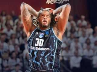 Türk Telekom, Cosea JL Bourg takımını devirdi