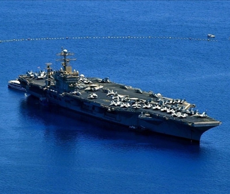 WSJ: ABD, Orta Doğu'ya 3'üncü uçak gemisini konuşlandırıyor