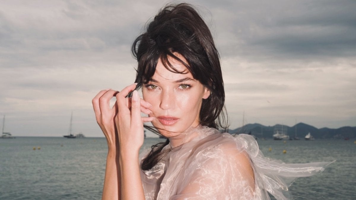 Oyuncu Pınar Deniz'den duygusal paylaşım! Fikret Hakan 1 yaşına girdi