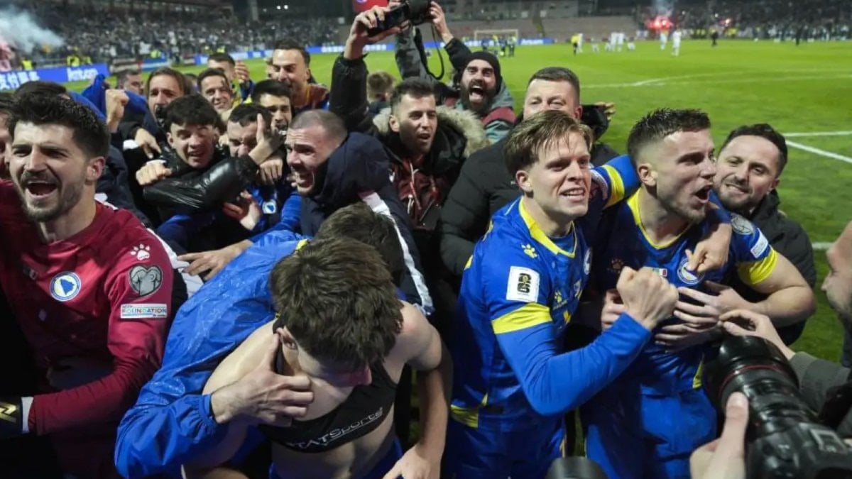 Rakibi küçümsemişlerdi: Bosna Hersek, İtalya'yı Dünya Kupası'nın dışına itti