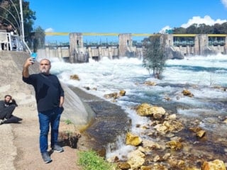 Adana'da taşkın önlemi manzaraya dönüştü: Herkes fotoğraf çekti