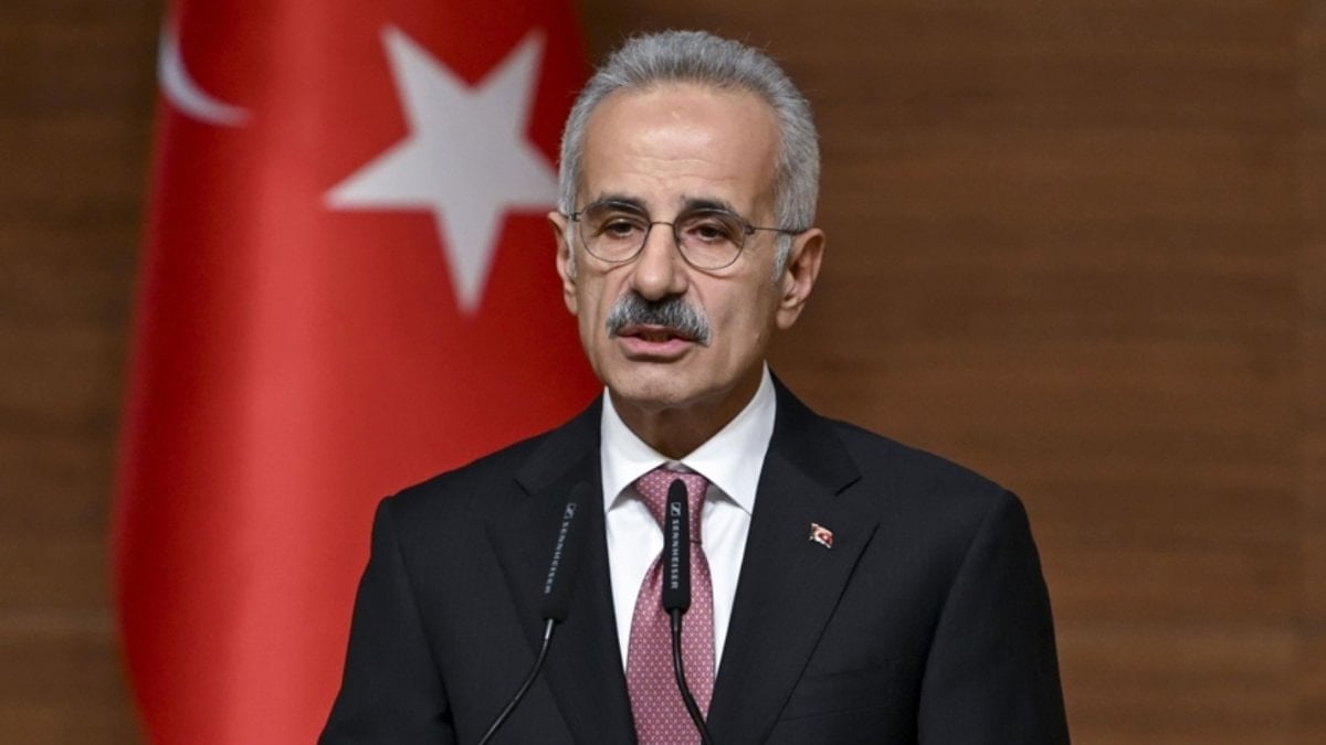 Abdulkadir Uraloğlu: Hürmüz Boğazı'nda 14 Türk sahipli gemi var