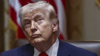 Donald Trump: NATO'dan çekilmeyi düşünüyorum