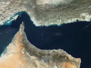 BAE, Hürmüz Boğazı’nın açılması için ABD'ye destek verecek