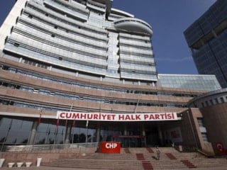 CHP'nin kurultay davası 6 Mayıs'a ertelendi