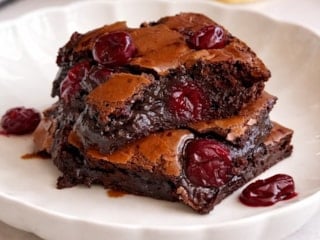 Un yok, şeker yok, pişmanlık yok: 3 malzemeli brownie tarifi