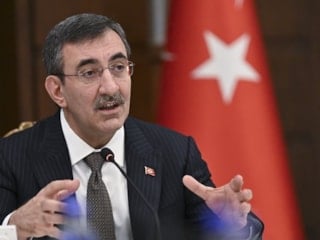 Cevdet Yılmaz: Akaryakıt fiyatlarındaki artış eşel mobil sistemi sayesinde sınırlı kaldı