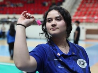 Zehra Gemi, Profesyonel Dart Birliği bünyesinde mücadele eden ilk Türk olmak istiyor