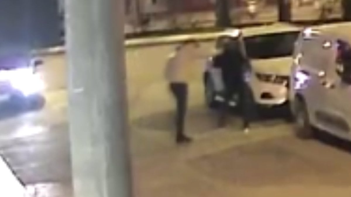 Samsun'da sözlü tartışma büyüdü: Kendisini darbeden şahsa kurşun yağdırdı