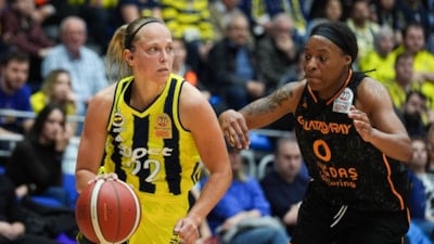 Fenerbahçe, pota derbisinde Galatasaray'ı yendi