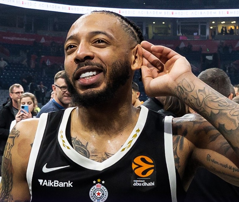 EuroLeague'de mart ayının MVP'si Carlik Jones