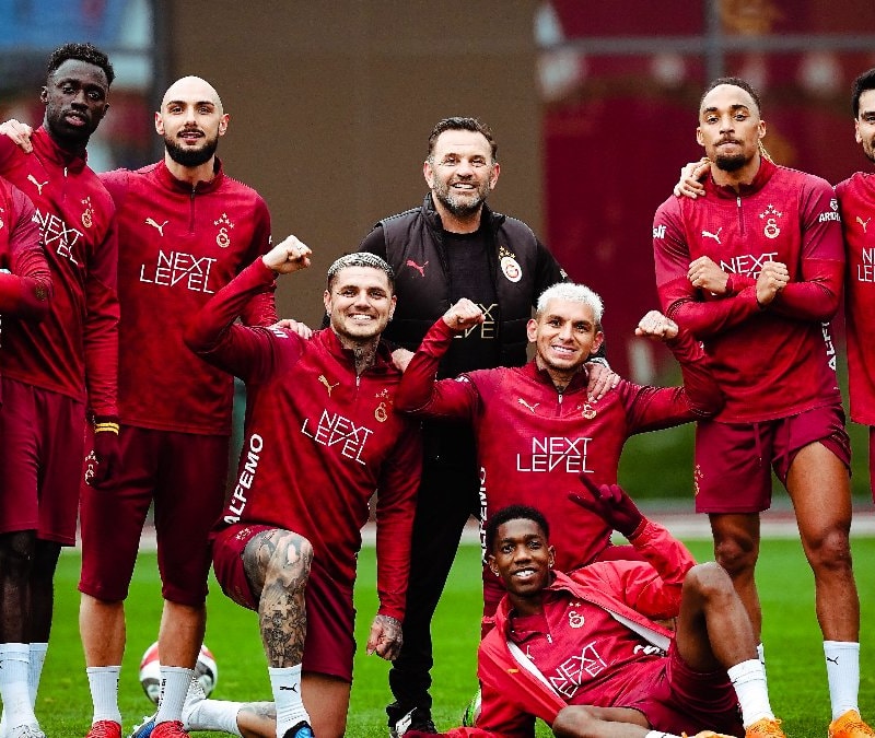 Galatasaray'da Trabzonspor mesaisi devam ediyor