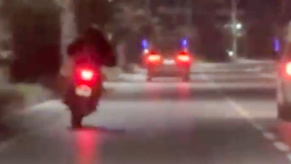 Manisa'da terör estiren motosiklet sürücüsüne 770 bin lira ceza kesildi