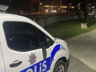 Konya'da parkta bıçaklı kavga: 3 yaralı